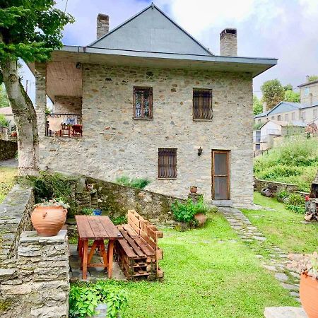 Πέτρινο Παραδοσιακό Σπίτι "Χιονάτη" Villa นิมเฟโอ ภายนอก รูปภาพ